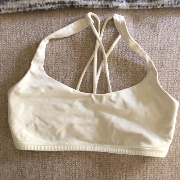 Lululemon sports bra size 4 - Picture 1 of 2